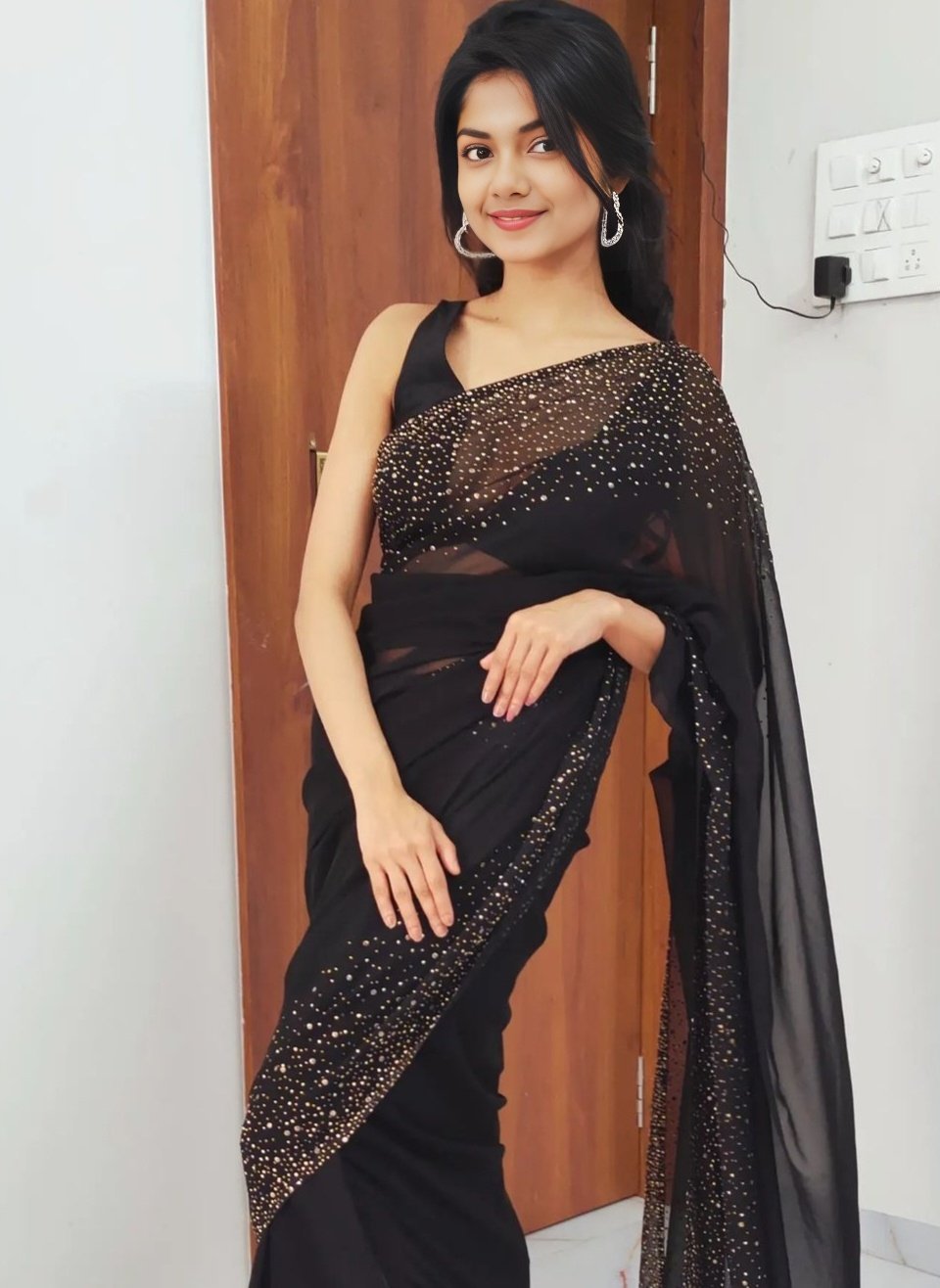escort service in bhimtal