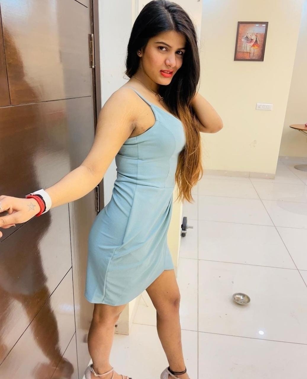 party call girls in bhimtal